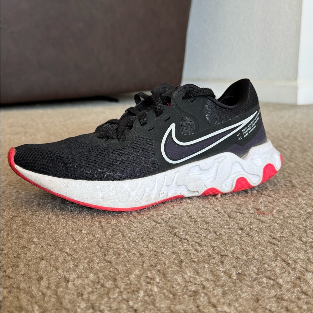 Nike Running Shoes Renew